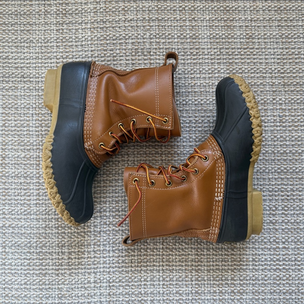 Classic L.L. Bean Boots (unisex kids 4)